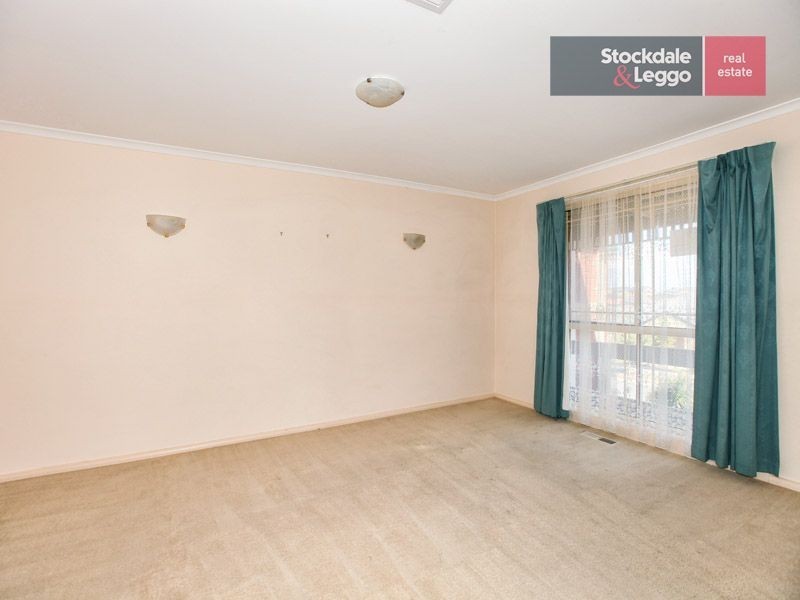 6 Stranraer Close, Greenvale VIC 3059