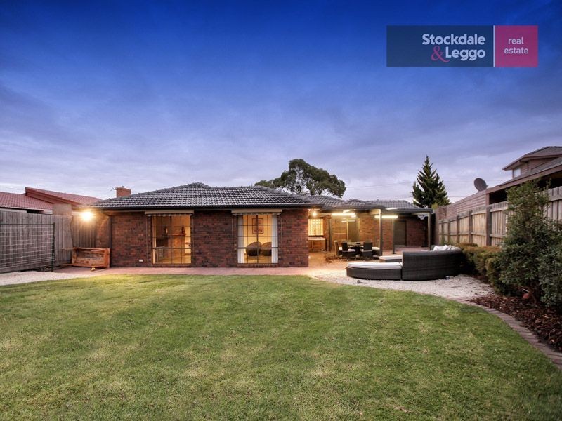 6 Hartley Crescent, Greenvale VIC 3059