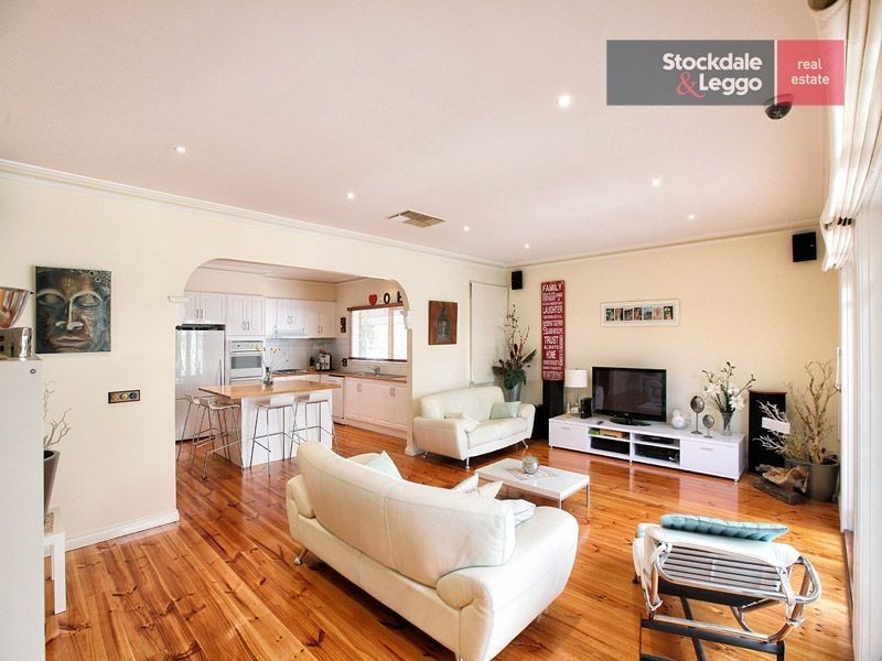 2 Manhattan Court, Greenvale VIC 3059