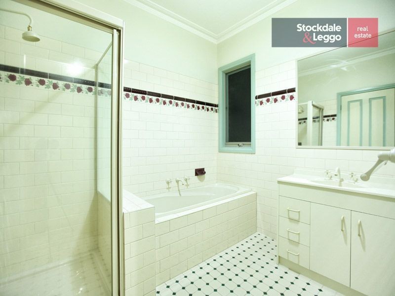 41B Simmington Circuit, Greenvale VIC 3059
