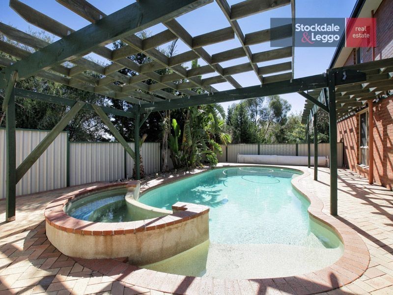 4 Casablanca Court, Greenvale VIC 3059