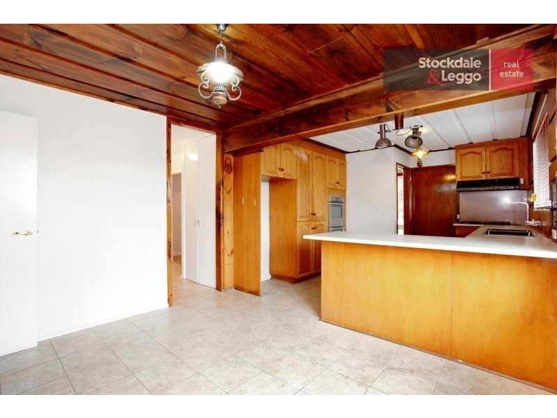 46 North Circular Road, Gladstone Park VIC 3043