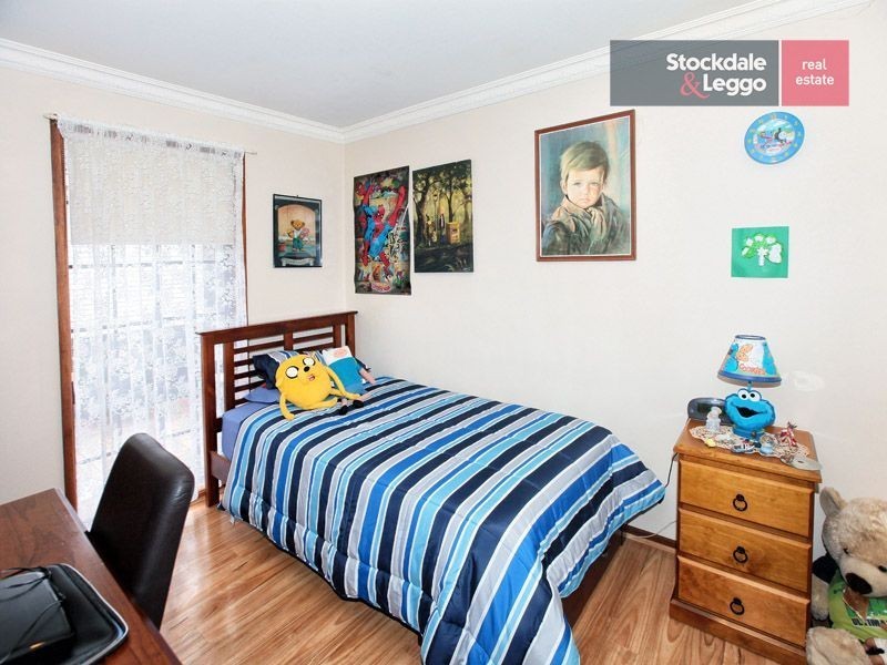 1/38 Gabrielle Crescent, Gladstone Park VIC 3043