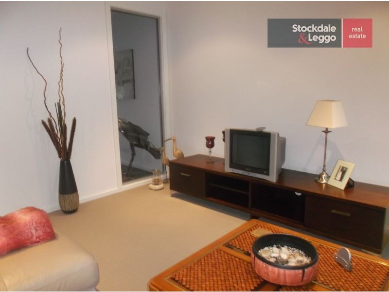 4 Stranraer Close, Greenvale VIC 3059