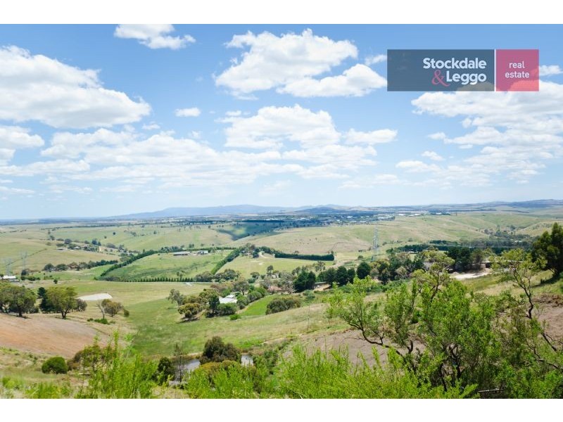 220 Konagadeera Road, Oaklands Junction VIC 3063