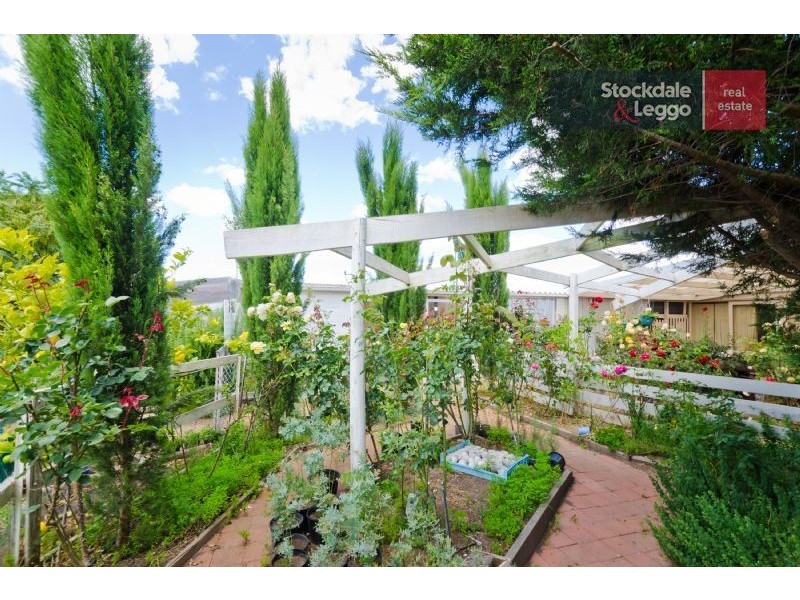 220 Konagadeera Road, Oaklands Junction VIC 3063