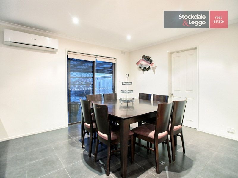 9 Cassandra Drive, Gladstone Park VIC 3043