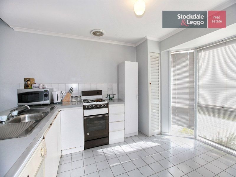 7 Davidson Court, Attwood VIC 3049