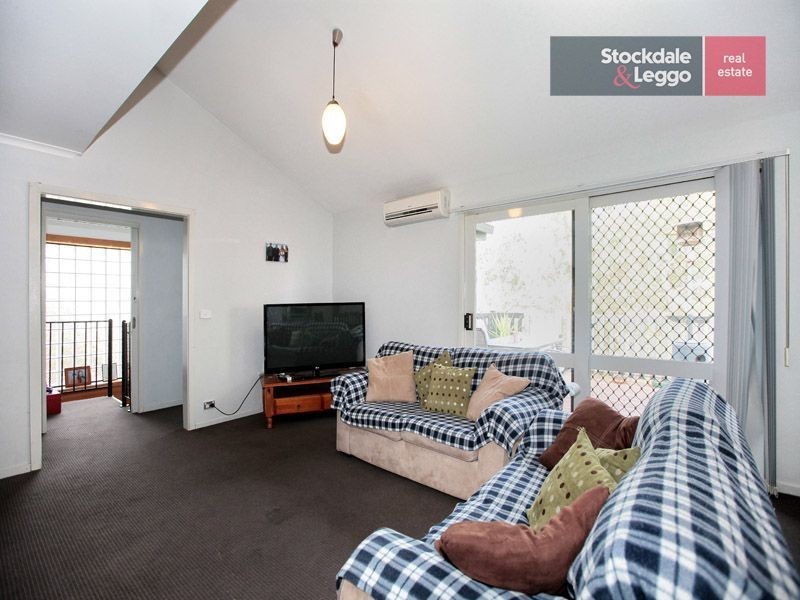 7 Davidson Court, Attwood VIC 3049