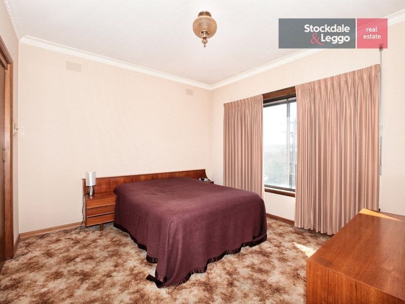 59 Bamford Avenue, Westmeadows VIC 3049