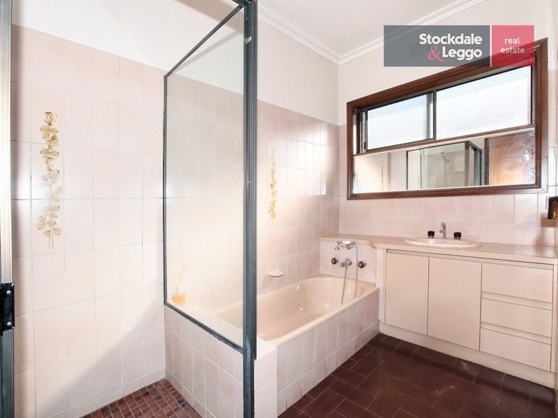 59 Bamford Avenue, Westmeadows VIC 3049