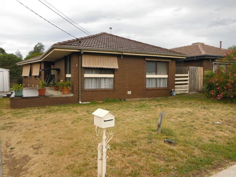 5 Pershore Crt, Westmeadows VIC 3049