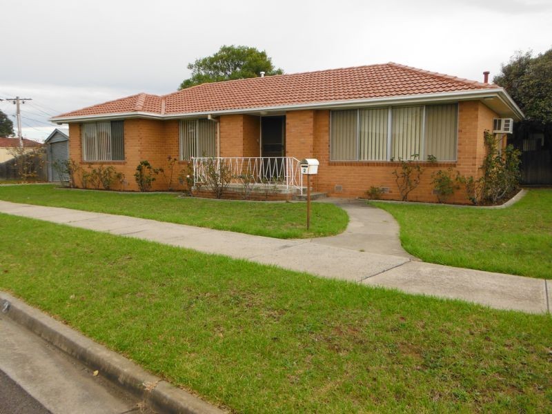 2 Cosdown Close, Gladstone Park VIC 3043