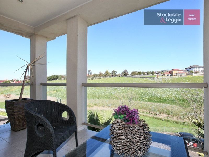 7 Muirhead Court, Greenvale VIC 3059