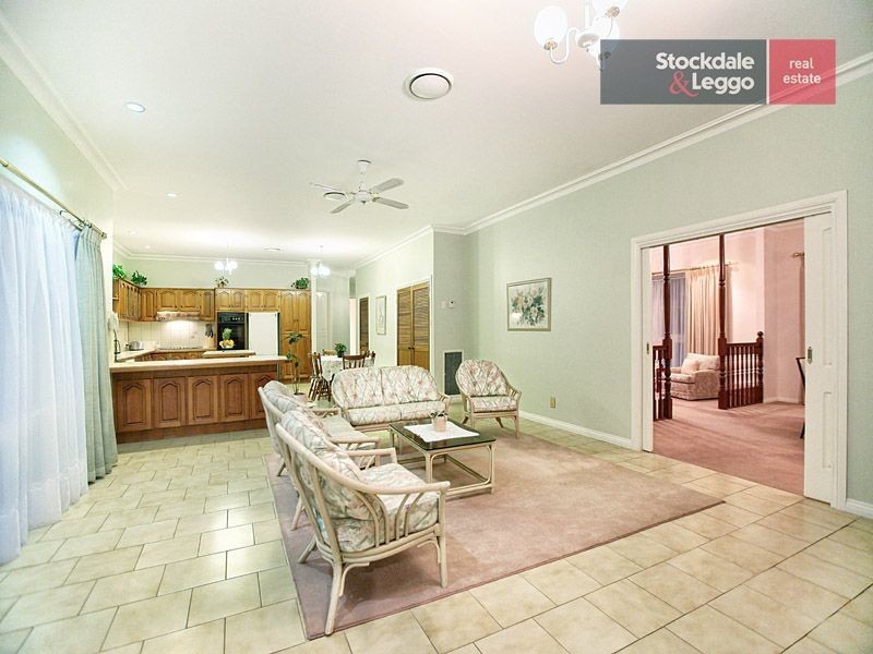 13 Airdrie Mews, Greenvale VIC 3059