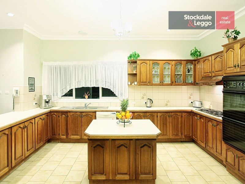 13 Airdrie Mews, Greenvale VIC 3059