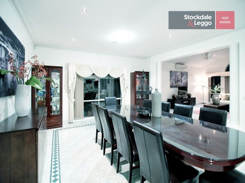 7 Coach House Drive, Attwood VIC 3049