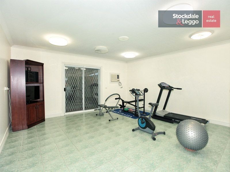 7 Coach House Drive, Attwood VIC 3049