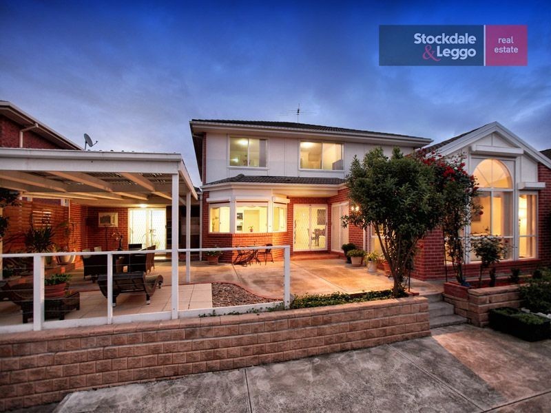 7 Coach House Drive, Attwood VIC 3049