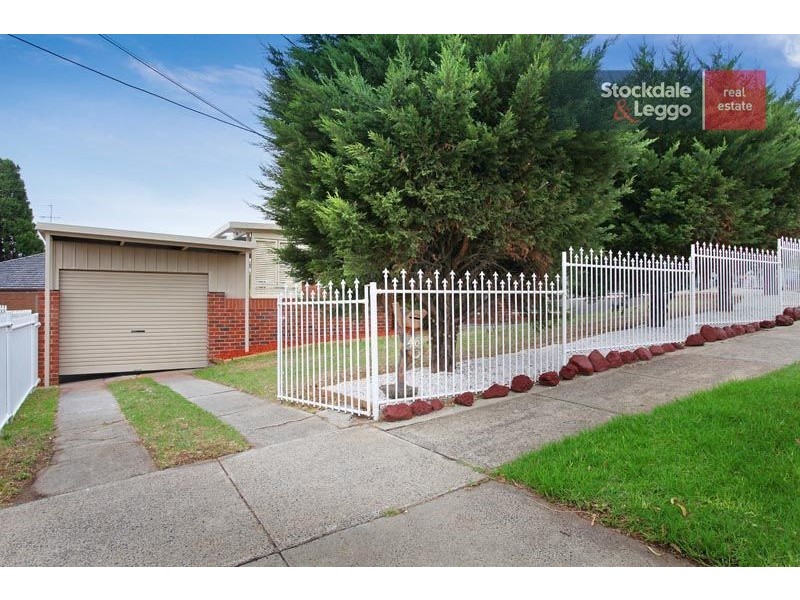 46 North Circular Road, Gladstone Park VIC 3043