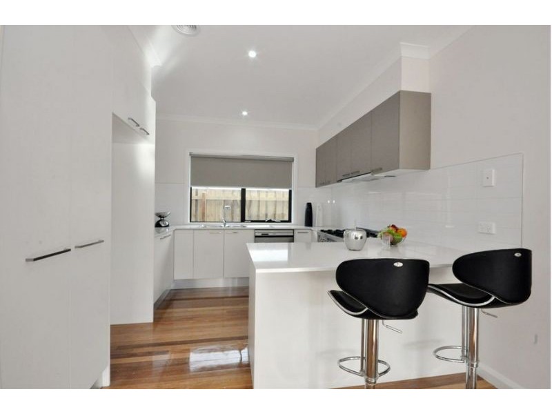 2/11 Patho Court, Westmeadows VIC 3049