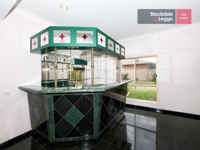 95 Greenvale Drive, Greenvale VIC 3059