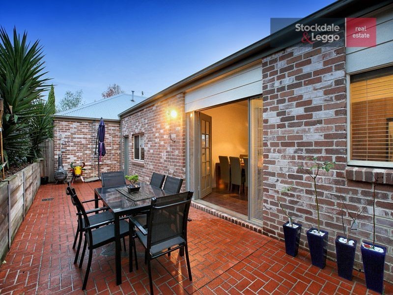 2/30 Pascoe Street, Westmeadows VIC 3049