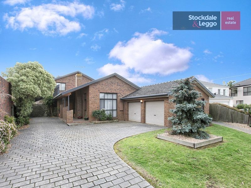 13 Clifton Road, Greenvale VIC 3059