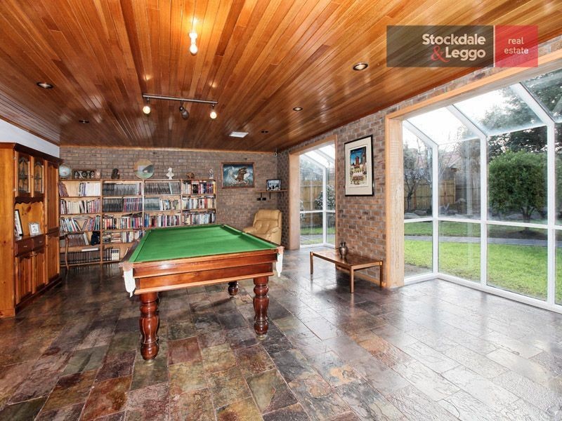 13 Clifton Road, Greenvale VIC 3059