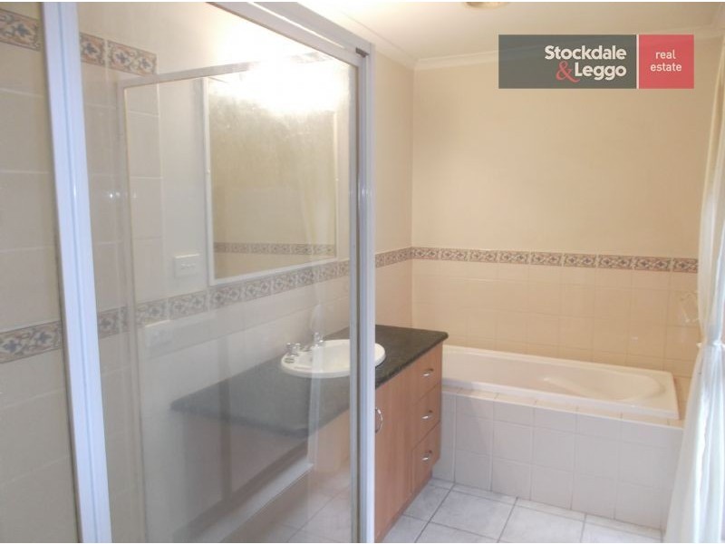 1/18 Copeland Road, Westmeadows VIC 3049
