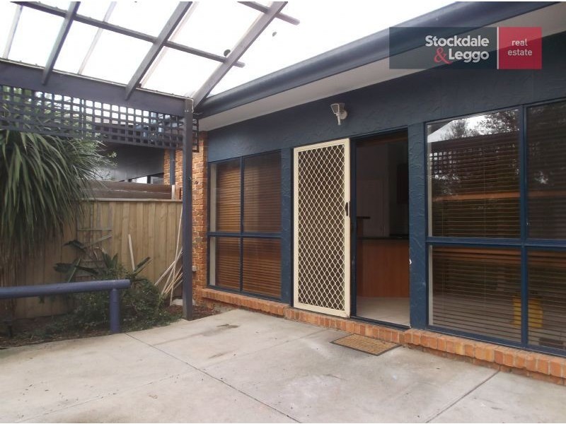 1/18 Copeland Road, Westmeadows VIC 3049