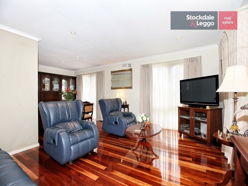 3 Whitehaven Court, Craigieburn VIC 3064