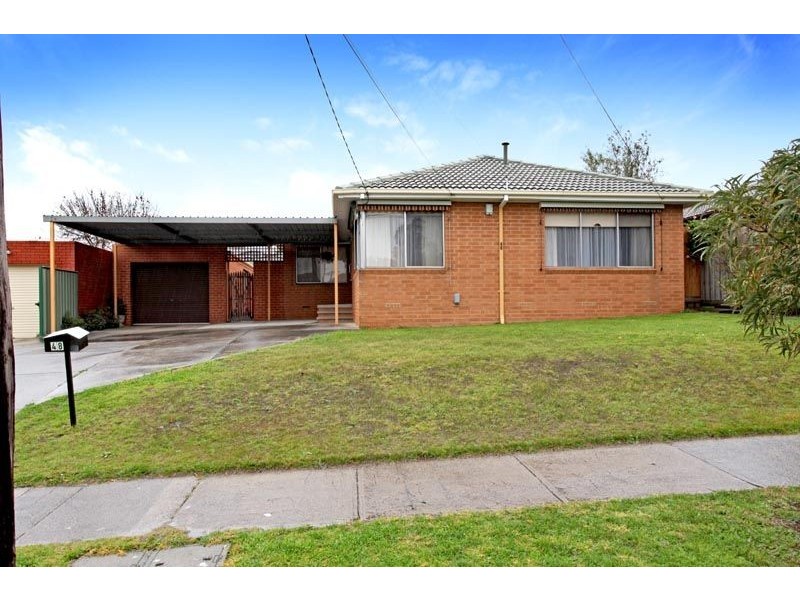 48 Wolverton Drive, Gladstone Park VIC 3043