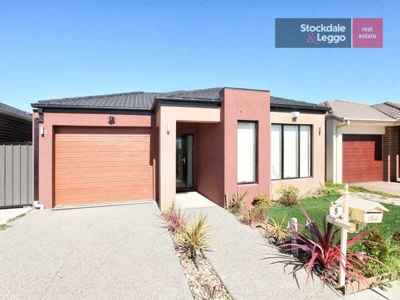 9 Bradshaw Avenue, Craigieburn VIC 3064