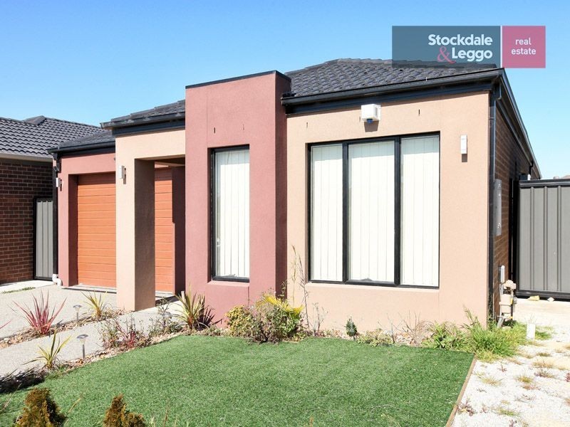 9 Bradshaw Avenue, Craigieburn VIC 3064