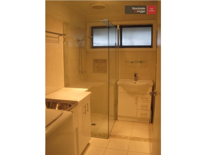 6/40 Hopetoun Avenue, Brunswick West VIC 3055