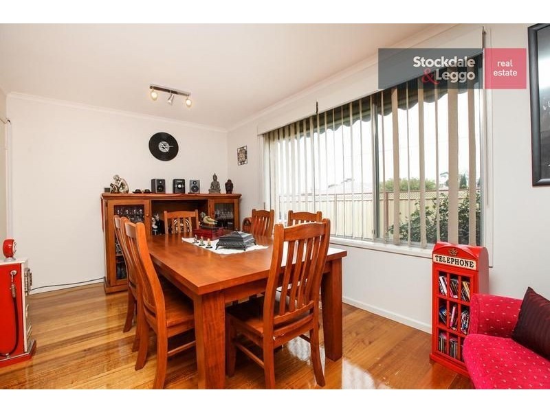 1 Hoctor Close, Gladstone Park VIC 3043