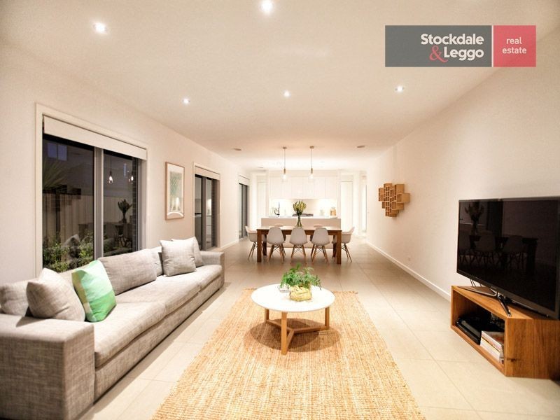 9 Grove Road, Craigieburn VIC 3064