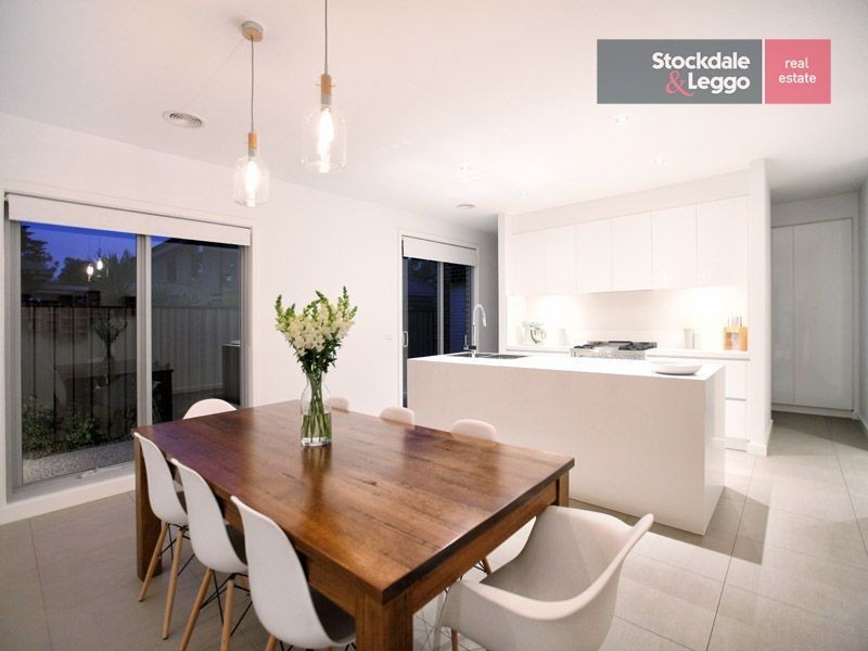 9 Grove Road, Craigieburn VIC 3064