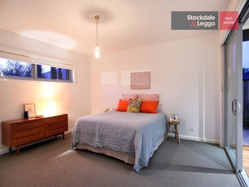 9 Grove Road, Craigieburn VIC 3064