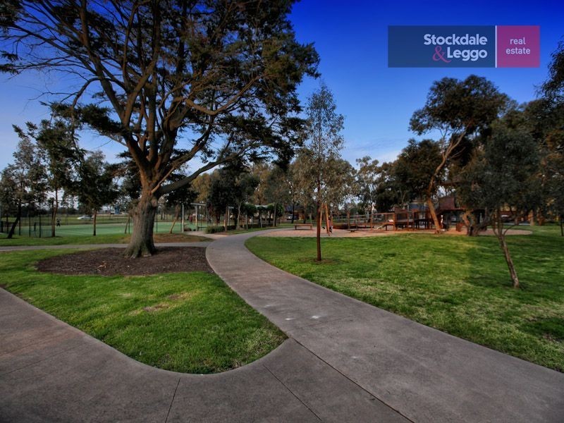 9 Grove Road, Craigieburn VIC 3064