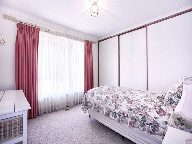 7 Cupar Place, Greenvale VIC 3059