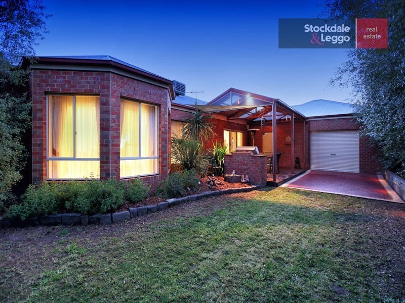 17 Canisby Way, Craigieburn VIC 3064