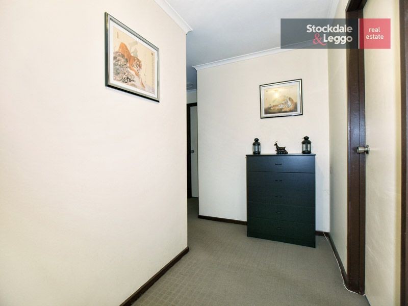 2A/4 Sycamore Avenue, Tullamarine VIC 3043