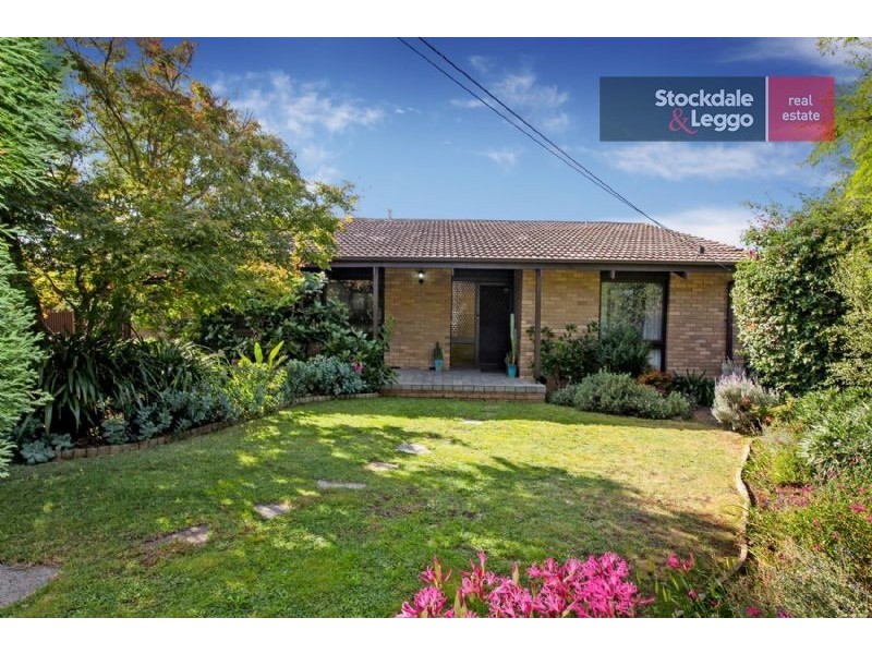 7 Taunton Pl, Gladstone Park VIC 3043