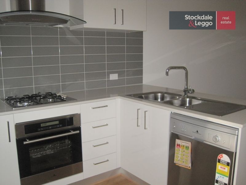 54 Grattan Cve, Craigieburn VIC 3064