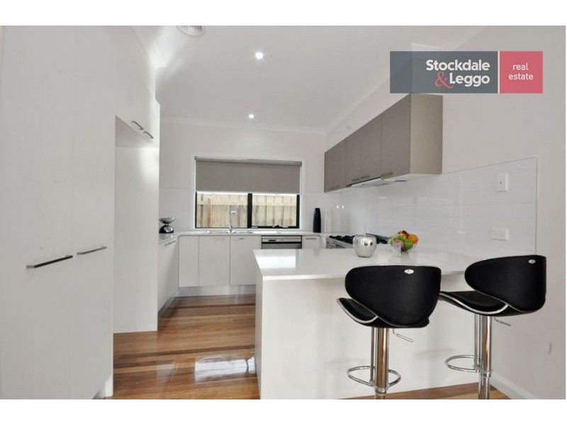 2/11 Patho Court, Westmeadows VIC 3049