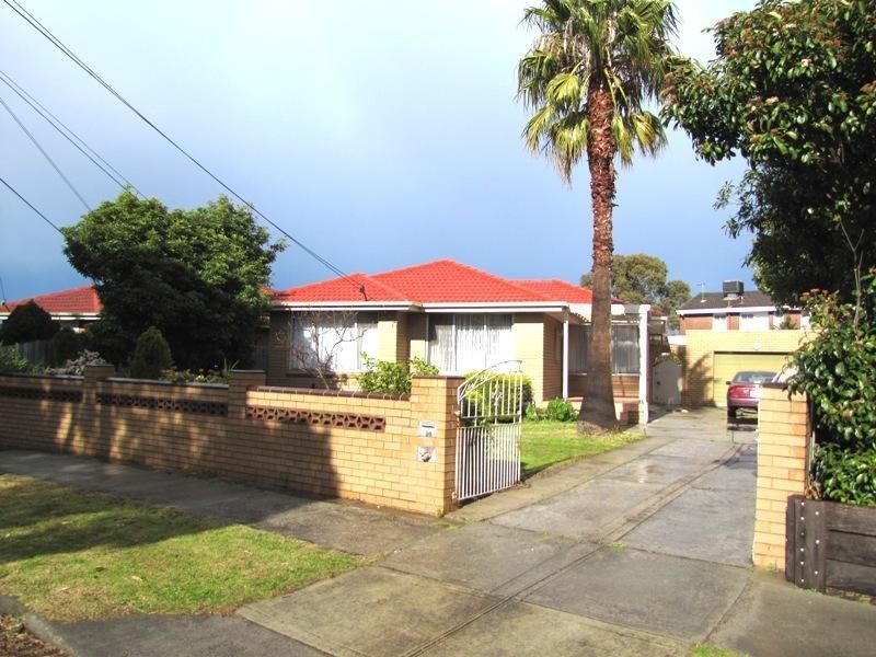 20  Vaucluse Ave, Gladstone Park VIC 3043
