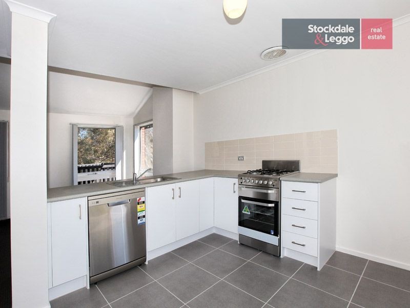 7 Davidson Court, Attwood VIC 3049