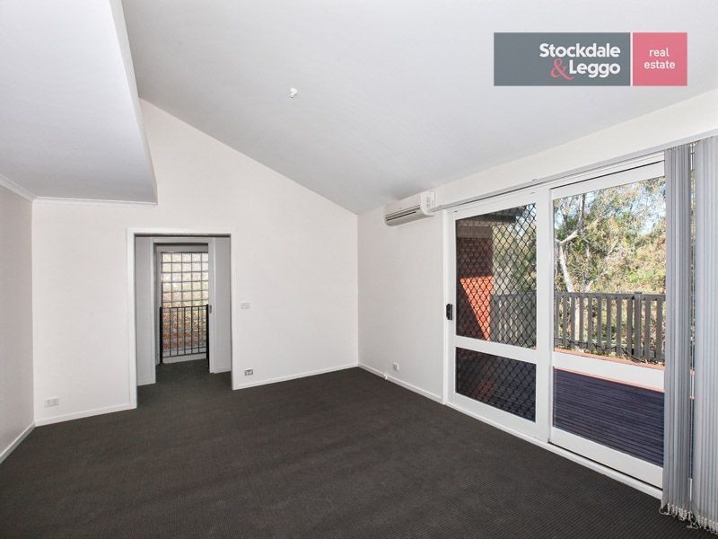 7 Davidson Court, Attwood VIC 3049